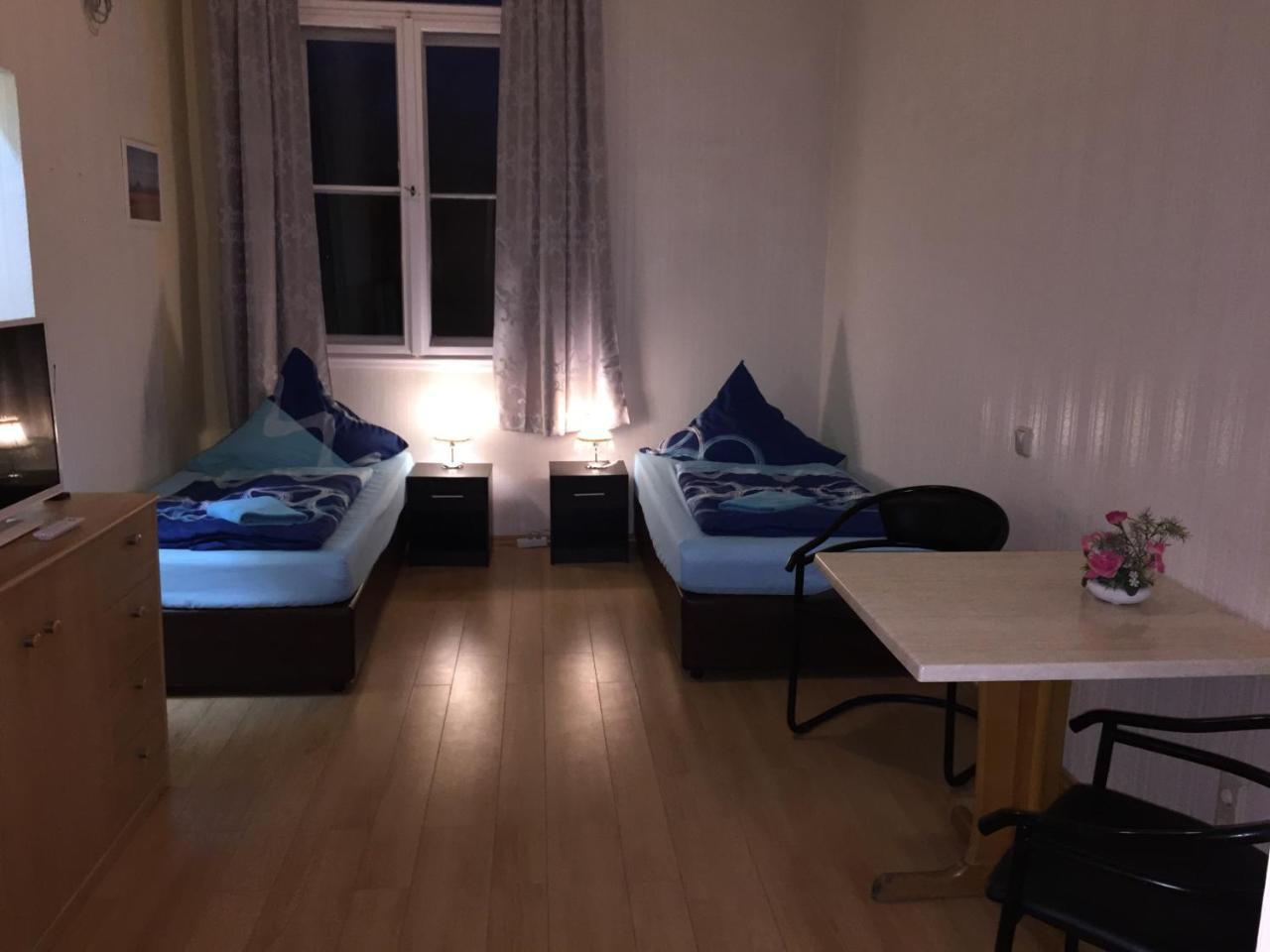 Zimmerfrei-Dresden Mit Bad-Minikuche Self Check In 24-7 מראה חיצוני תמונה