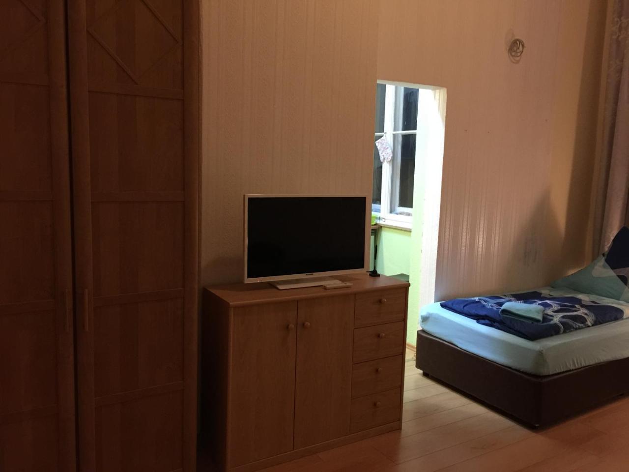 Zimmerfrei-Dresden Mit Bad-Minikuche Self Check In 24-7 מראה חיצוני תמונה